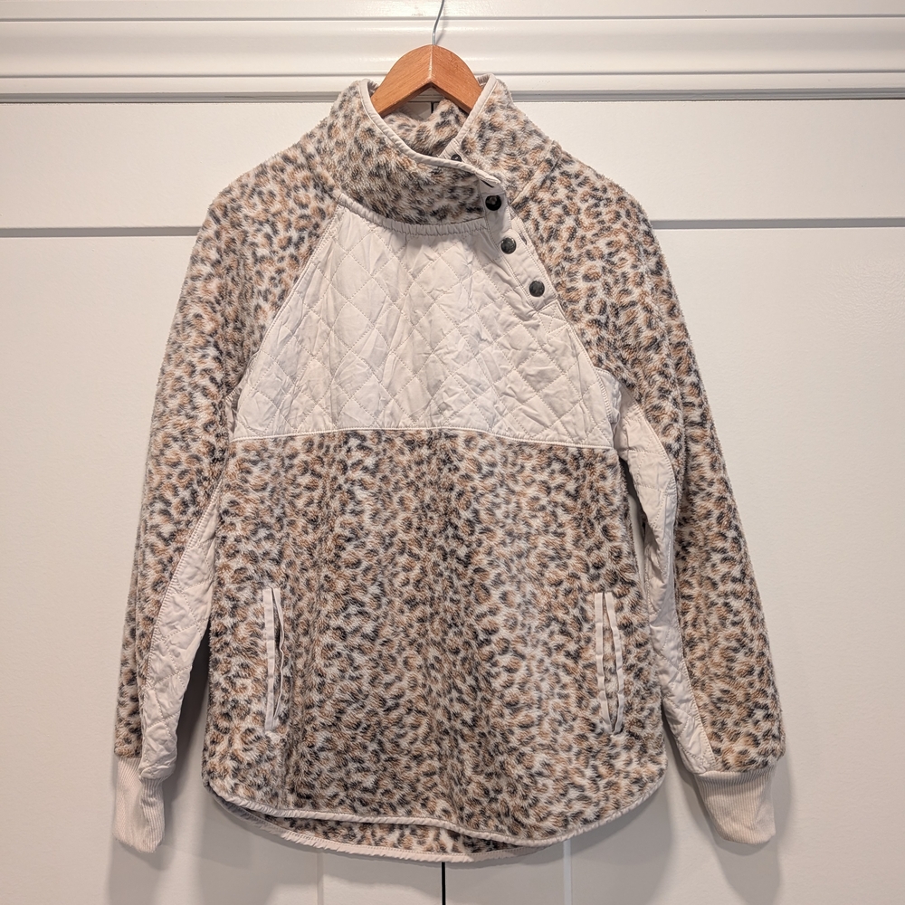 ABERCROMBIE & FITCH Assymetrical Snap-up Leopard Fleece Sweater Jacket Medium - Picture 2 of 9